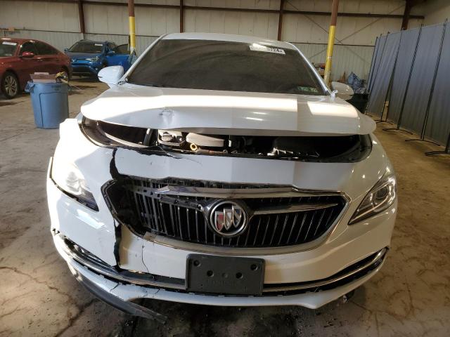 1G4ZN5SS0HU155443 - 2017 BUICK LACROSSE PREFERRED WHITE photo 5