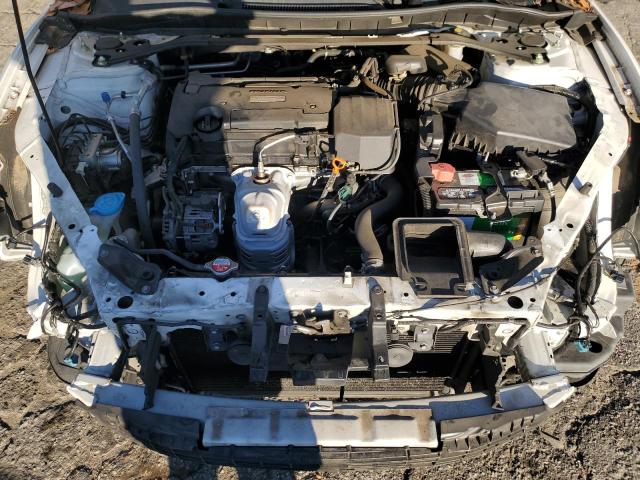 1HGCR2F78HA033922 - 2017 HONDA ACCORD EX WHITE photo 11