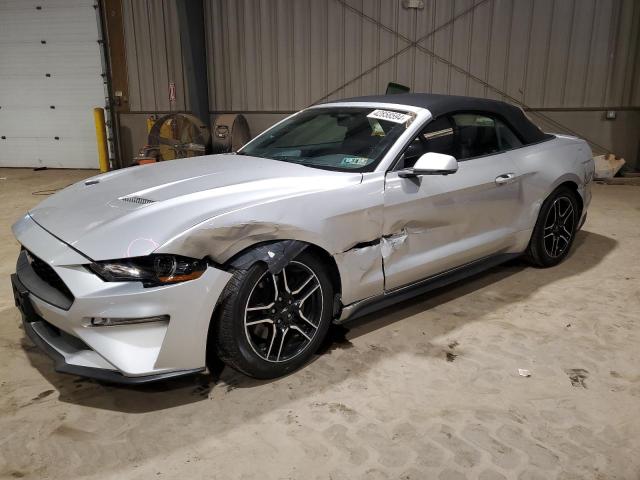 1FATP8UHXJ5155947 - 2018 FORD MUSTANG SILVER photo 1