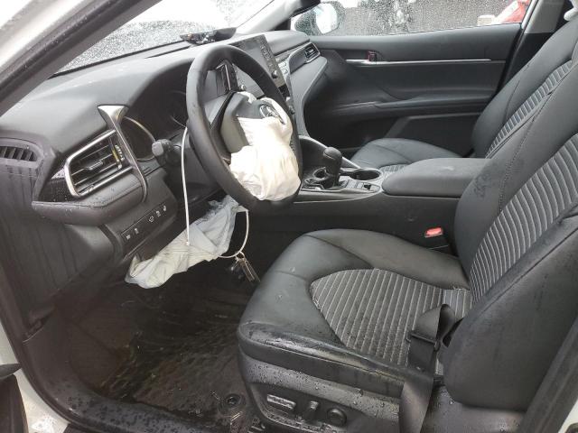 4T1T11BK7RU126923 - 2024 TOYOTA CAMRY SE NIGHT SHADE WHITE photo 7