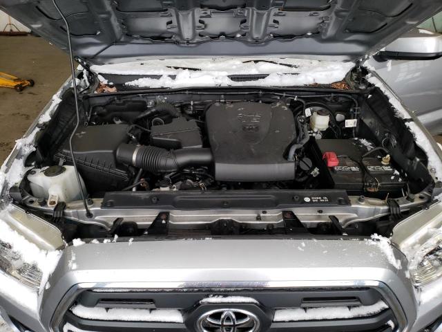 5TFSZ5AN4HX120232 - 2017 TOYOTA TACOMA ACCESS CAB SILVER photo 11