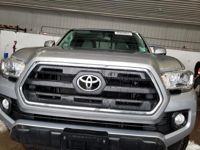 5TFSZ5AN4HX120232 - 2017 TOYOTA TACOMA ACCESS CAB SILVER photo 5