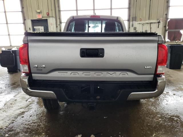 5TFSZ5AN4HX120232 - 2017 TOYOTA TACOMA ACCESS CAB ვერცხლისფერი ფოტო 6