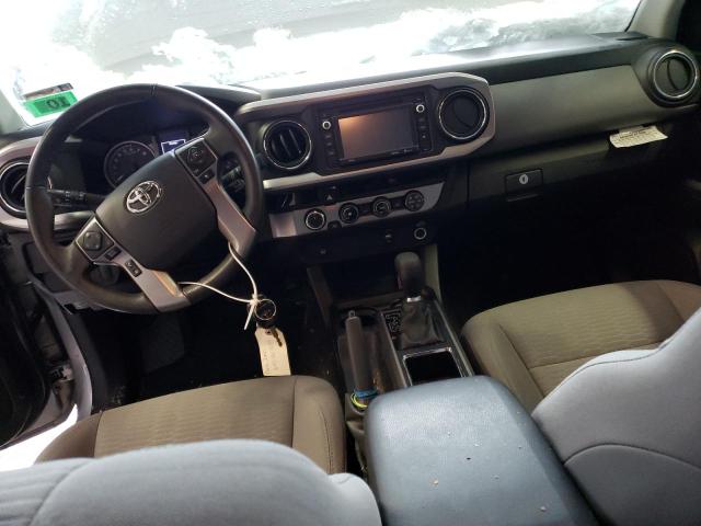 5TFSZ5AN4HX120232 - 2017 TOYOTA TACOMA ACCESS CAB ვერცხლისფერი ფოტო 8