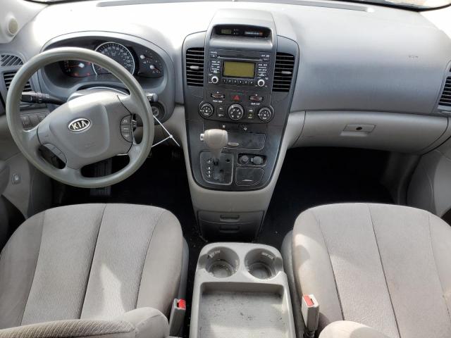 KNDMG4C32A6334149 - 2010 KIA SEDONA LX SILVER photo 8