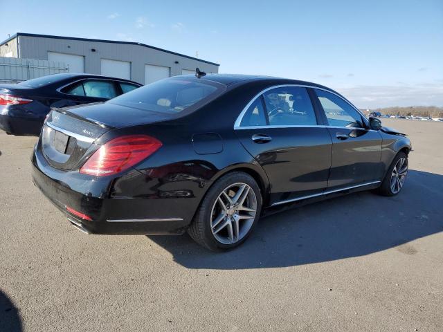 WDDUG8FBXGA226917 - 2016 MERCEDES-BENZ S 550 4MATIC BLACK photo 3