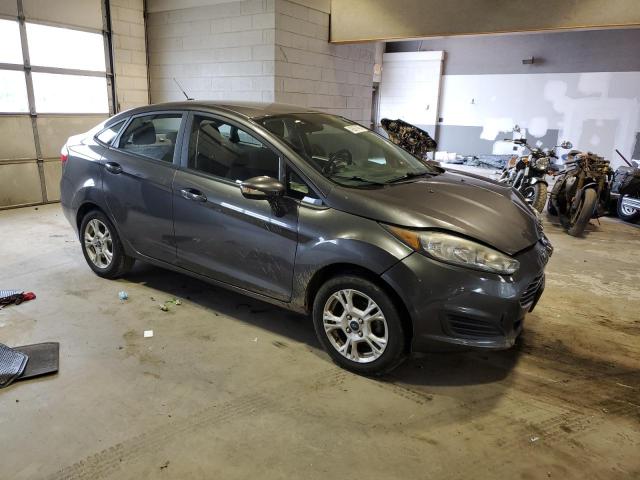 3FADP4BJ9GM182966 - 2016 FORD FIESTA SE GRAY photo 4