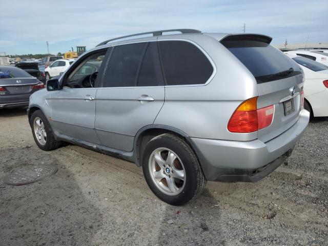 WBAFB33571LH25382 - 2001 BMW X5 4.4I SILVER photo 2