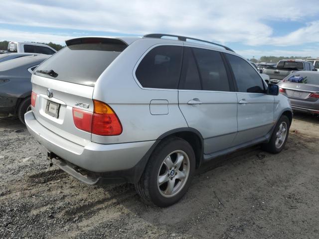 WBAFB33571LH25382 - 2001 BMW X5 4.4I SILVER photo 3