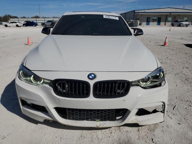 WBA8B3G5XJNV00975 - 2018 BMW 340 I WHITE photo 5