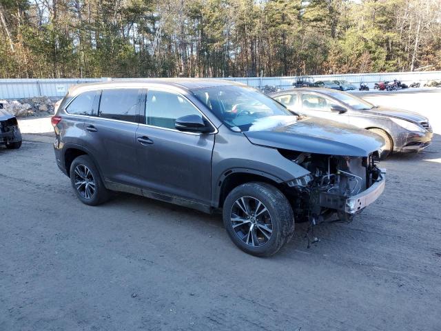 5TDZZRFH8KS363113 - 2019 TOYOTA HIGHLANDER LE GRAY photo 4