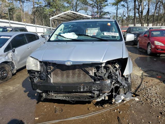 2A4RR5D17AR279140 - 2010 CHRYSLER TOWN & COU TOURING 银色 照片 5
