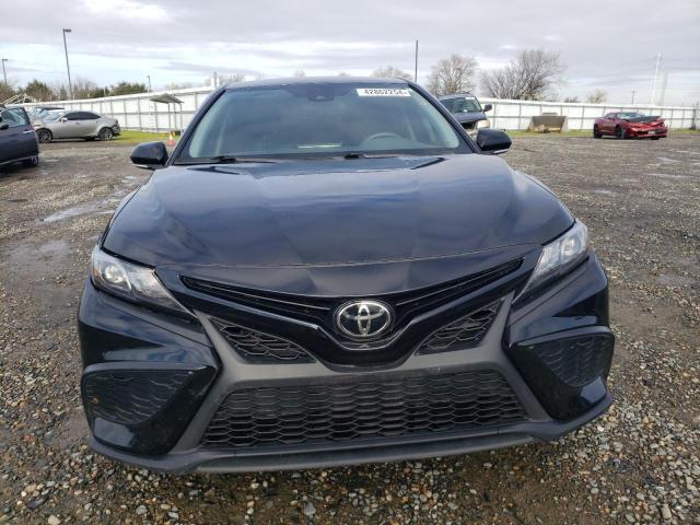 4T1G11AK0PU768206 - 2023 TOYOTA CAMRY SE NIGHT SHADE BLACK photo 5