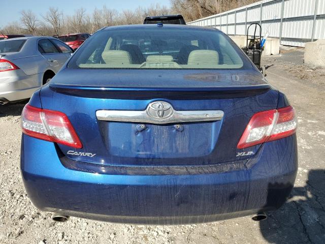 4T1BK3EK5BU612023 - 2011 TOYOTA CAMRY SE BLUE photo 6