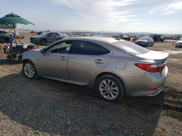 JTHBW1GG7F2087486 - 2015 LEXUS ES 300H GRAY photo 2