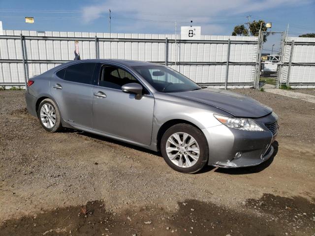 JTHBW1GG7F2087486 - 2015 LEXUS ES 300H GRAY photo 4