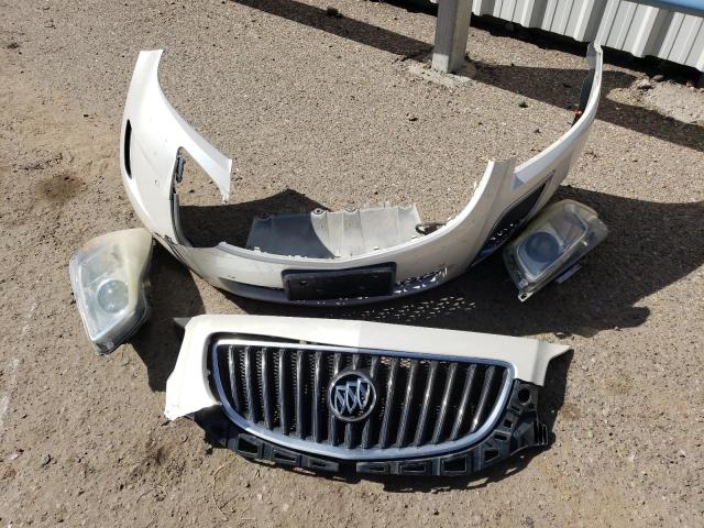 2G4GV5GV9D9203216 - 2013 BUICK REGAL GS 奶油色 照片 12