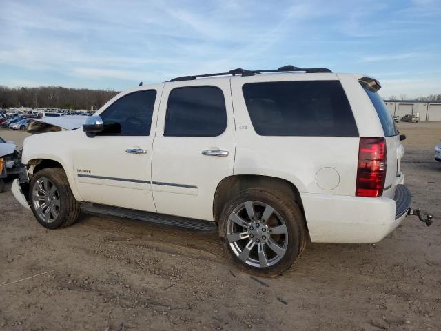 1GNSKCE09CR222315 - 2012 CHEVROLET TAHOE K1500 LTZ WHITE photo 2