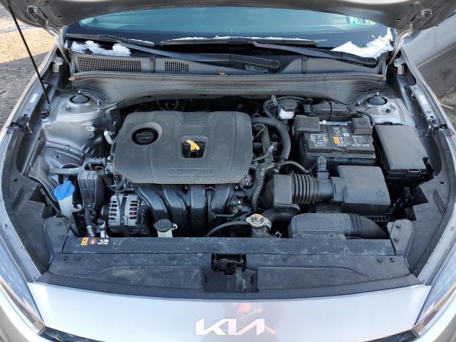 3KPF24AD5PE557534 - 2023 KIA FORTE LX GRAY photo 11