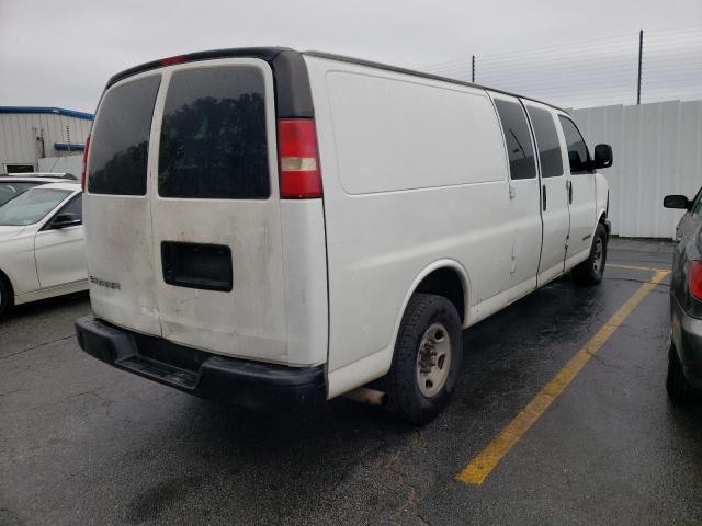 1GTGG29V841136400 - 2004 GMC SAVANA G2500 WHITE photo 3