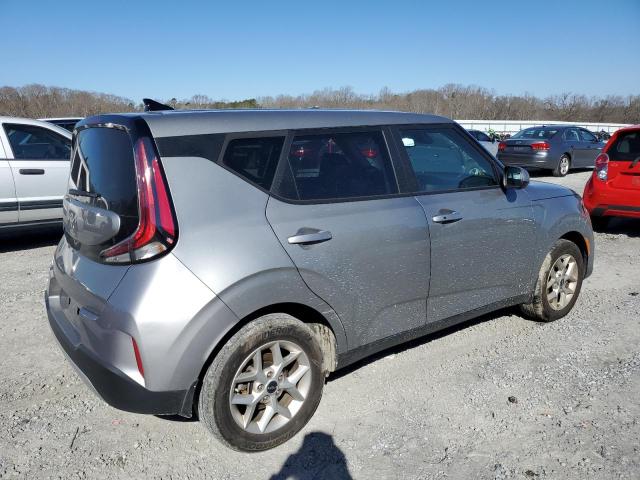 KNDJ23AU1P7856944 - 2023 KIA SOUL LX GRAY photo 3