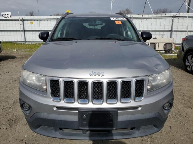 1C4NJCBA2GD615579 - 2016 JEEP COMPASS SPORT SILVER photo 5