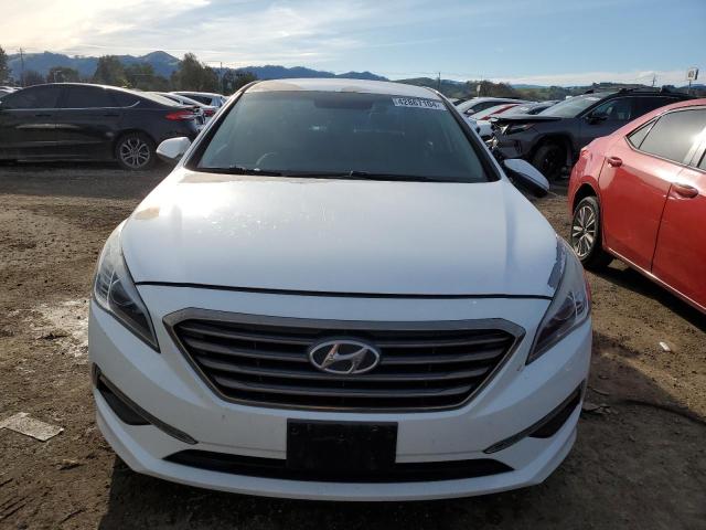 5NPE24AA6FH137695 - 2015 HYUNDAI SONATA ECO WHITE photo 5