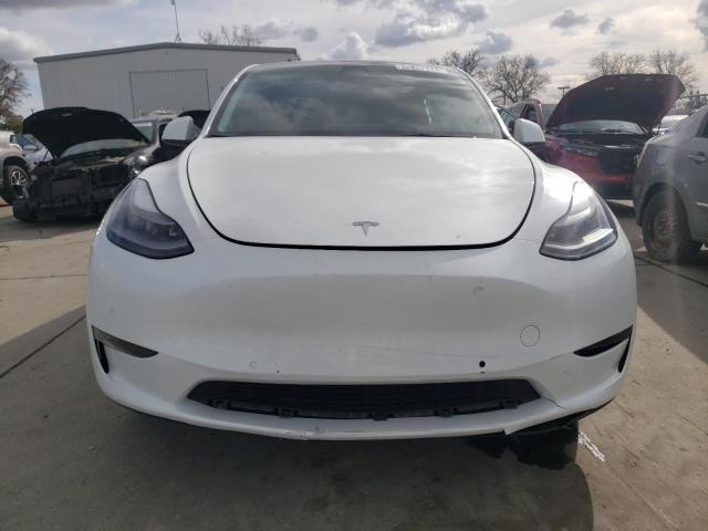 7SAYGAEE6NF551988 - 2022 TESLA MODEL Y WHITE photo 5