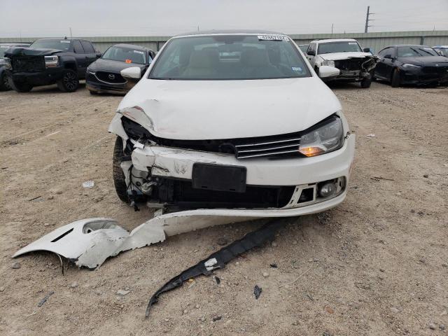 WVWFW7AH1CV008167 - 2012 VOLKSWAGEN EOS LUX 白色 照片 5