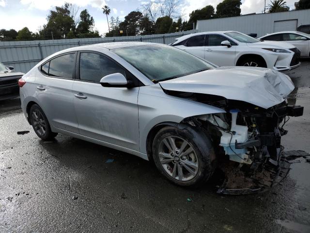 5NPD84LF9JH377822 - 2018 HYUNDAI ELANTRA SEL SILVER photo 4