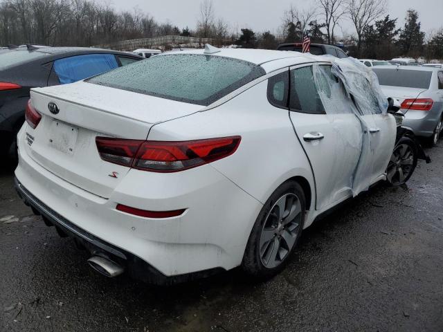 5XXGT4L35KG329359 - 2019 KIA OPTIMA LX WHITE photo 3