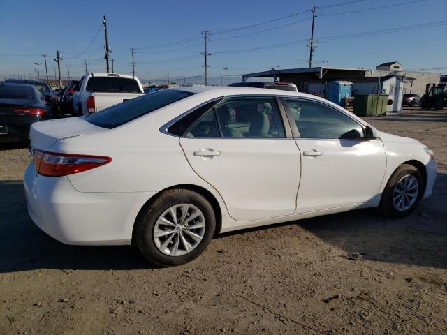 4T4BF1FK1GR531511 - 2016 TOYOTA CAMRY LE WHITE photo 3