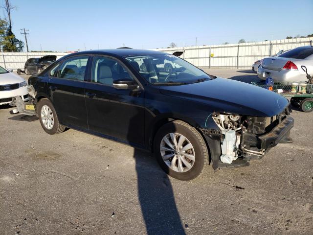 1VWAP7A35DC130911 - 2013 VOLKSWAGEN PASSAT S BLACK photo 4