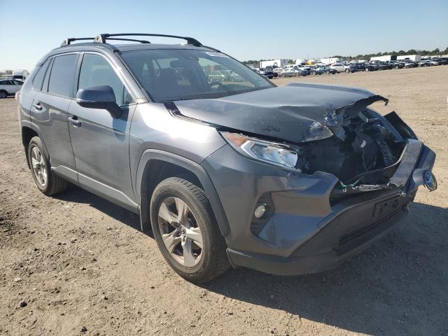 JTMP1RFV4KD513881 - 2019 TOYOTA RAV4 XLE CHARCOAL photo 4