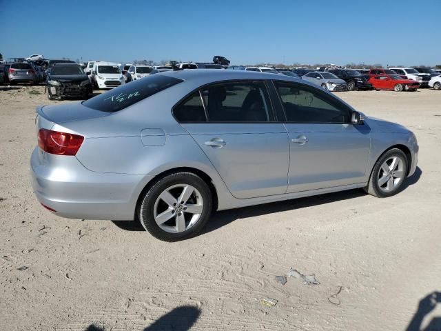 3VWLL7AJ1CM386995 - 2012 VOLKSWAGEN JETTA TDI SILVER photo 3