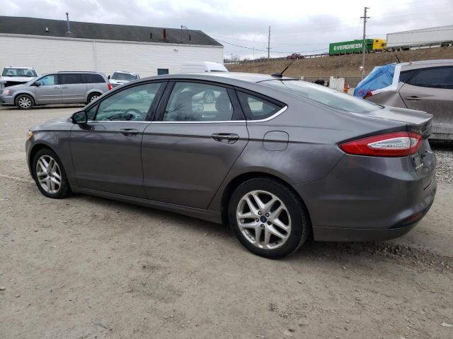 1FA6P0H73E5395265 - 2014 FORD FUSION SE GRAY photo 2