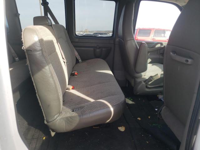 1GAZGPFF2H1235943 - 2017 CHEVROLET EXPRESS G3 LT WHITE photo 10