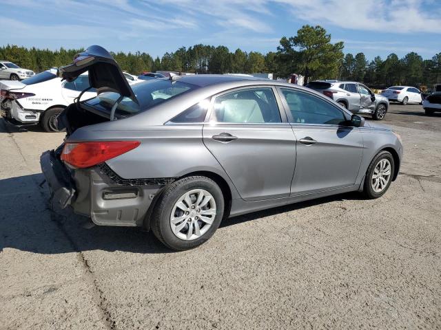 5NPEB4AC1DH519566 - 2013 HYUNDAI SONATA GLS GRAY photo 3