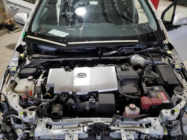 JTDKARFP0J3073187 - 2018 TOYOTA PRIUS PRIM 白色 照片 11