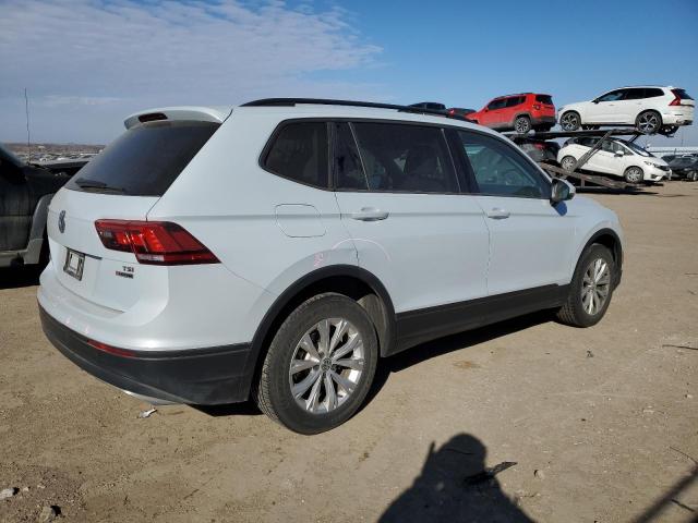 3VV0B7AX7JM108288 - 2018 VOLKSWAGEN TIGUAN S GRAY photo 3