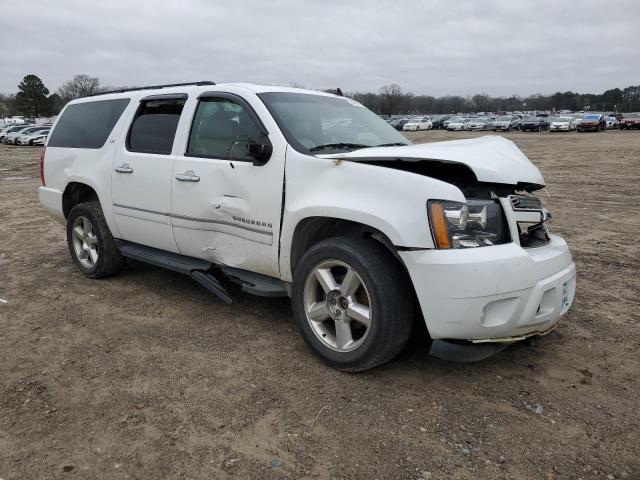 1GNSKKE35BR333978 - 2011 CHEVROLET SUBURBAN K1500 LTZ WHITE photo 4