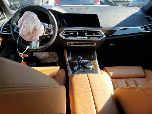 5UXCR6C57KLL60556 - 2019 BMW X5 XDRIVE40I WHITE photo 8