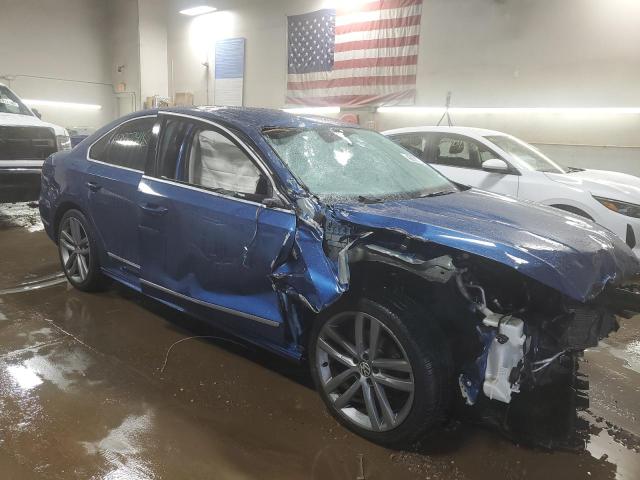 1VWDT7A33HC014234 - 2017 VOLKSWAGEN PASSAT R-LINE Կապույտ լուսանկար 4