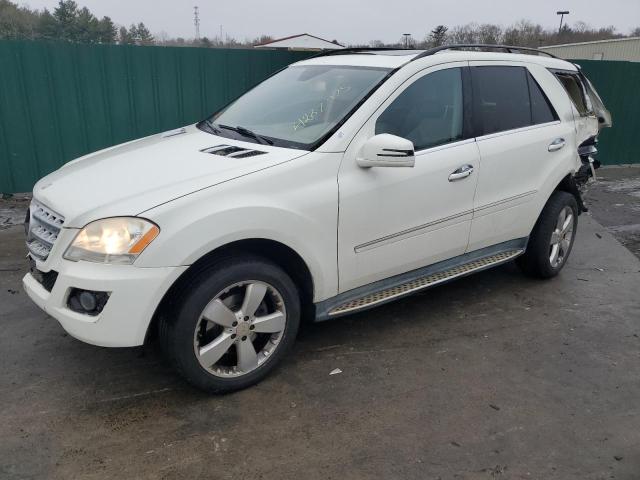 4JGBB8GB4BA699683 - 2011 MERCEDES-BENZ ML 350 4MATIC WHITE photo 1
