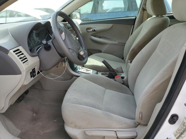 1NXBU4EE7AZ258529 - 2010 TOYOTA COROLLA BASE 白色 照片 7