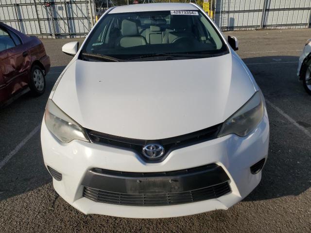 5YFBURHE2GP525613 - 2016 TOYOTA COROLLA L WHITE photo 5