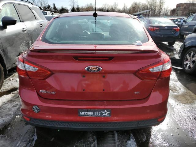 1FAHP3F2XCL412539 - 2012 FORD FOCUS SE MAROON photo 6