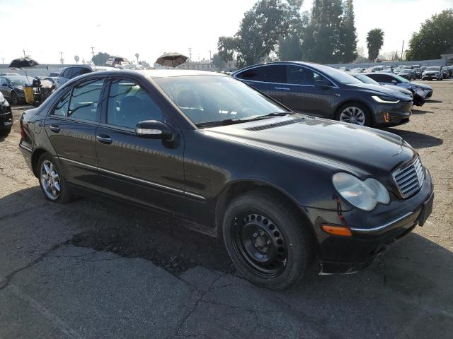 WDBRF61J92F216847 - 2002 MERCEDES-BENZ C 240 BLACK photo 4