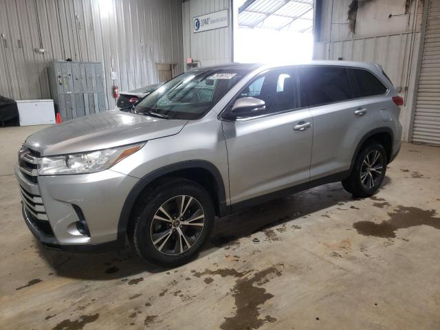 5TDZARFH9KS043645 - 2019 TOYOTA HIGHLANDER LE SILVER photo 1