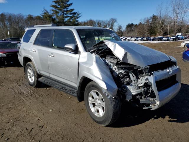 JTEBU5JR7L5745015 - 2020 TOYOTA 4RUNNER SR5/SR5 PREMIUM 银色 照片 4